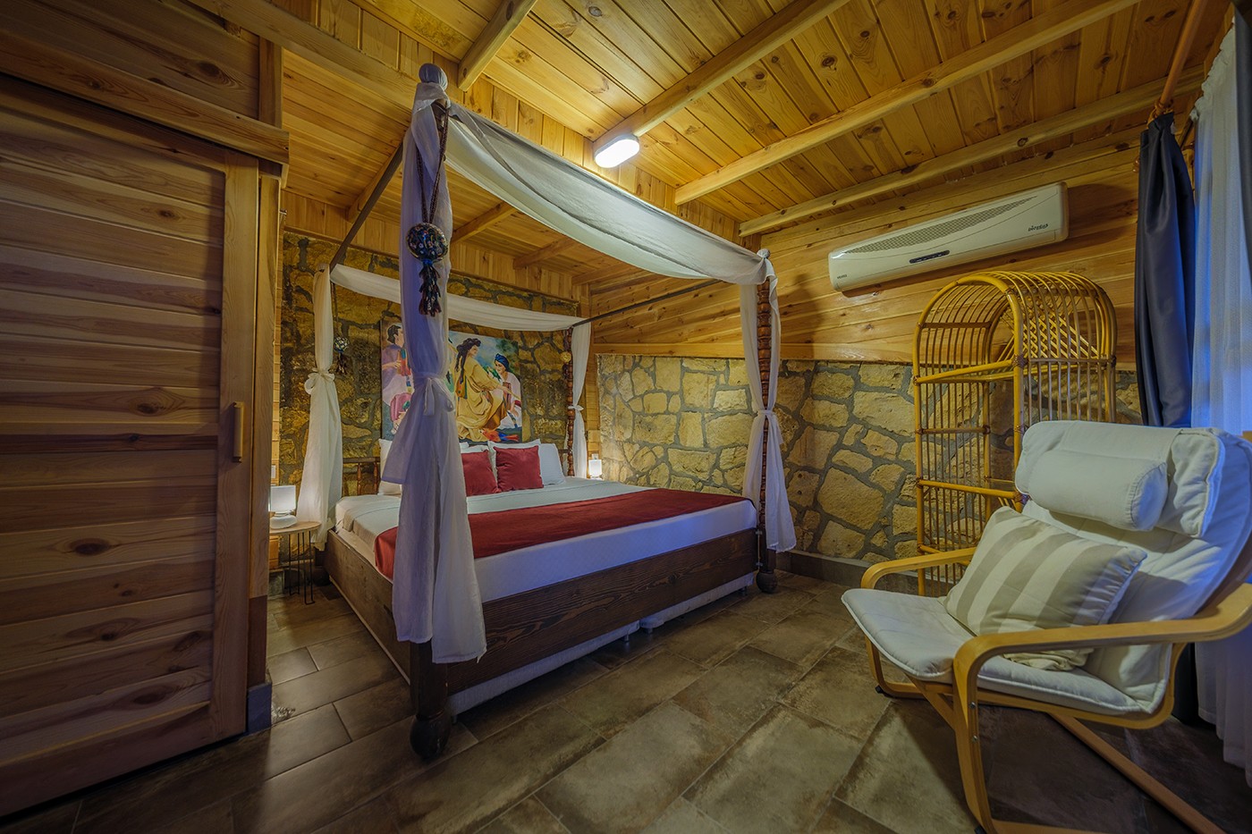 1+1 Jakuzili Bungalow  Kısmi Havuz ve Deniz Manzaralı, Havuz Bağlantılı
