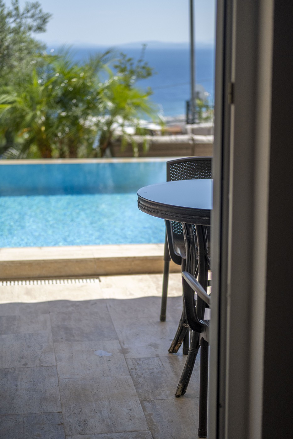 Deluxe Oda, Deniz ve Havuz Manzaralı, Havuz Çıkışlı ve Balkonlu