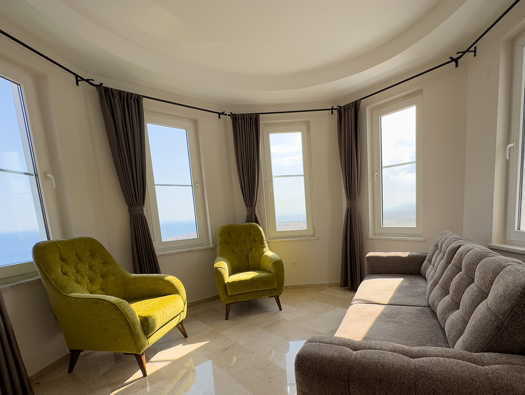 Deluxe Oda, Deniz ve Havuz Manzaralı Balkonsuz