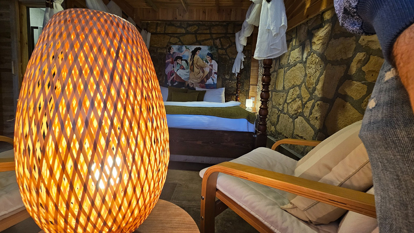 1+1 Jakuzili Bungalow  Kısmi Havuz ve Deniz Manzaralı, Havuz Bağlantılı
